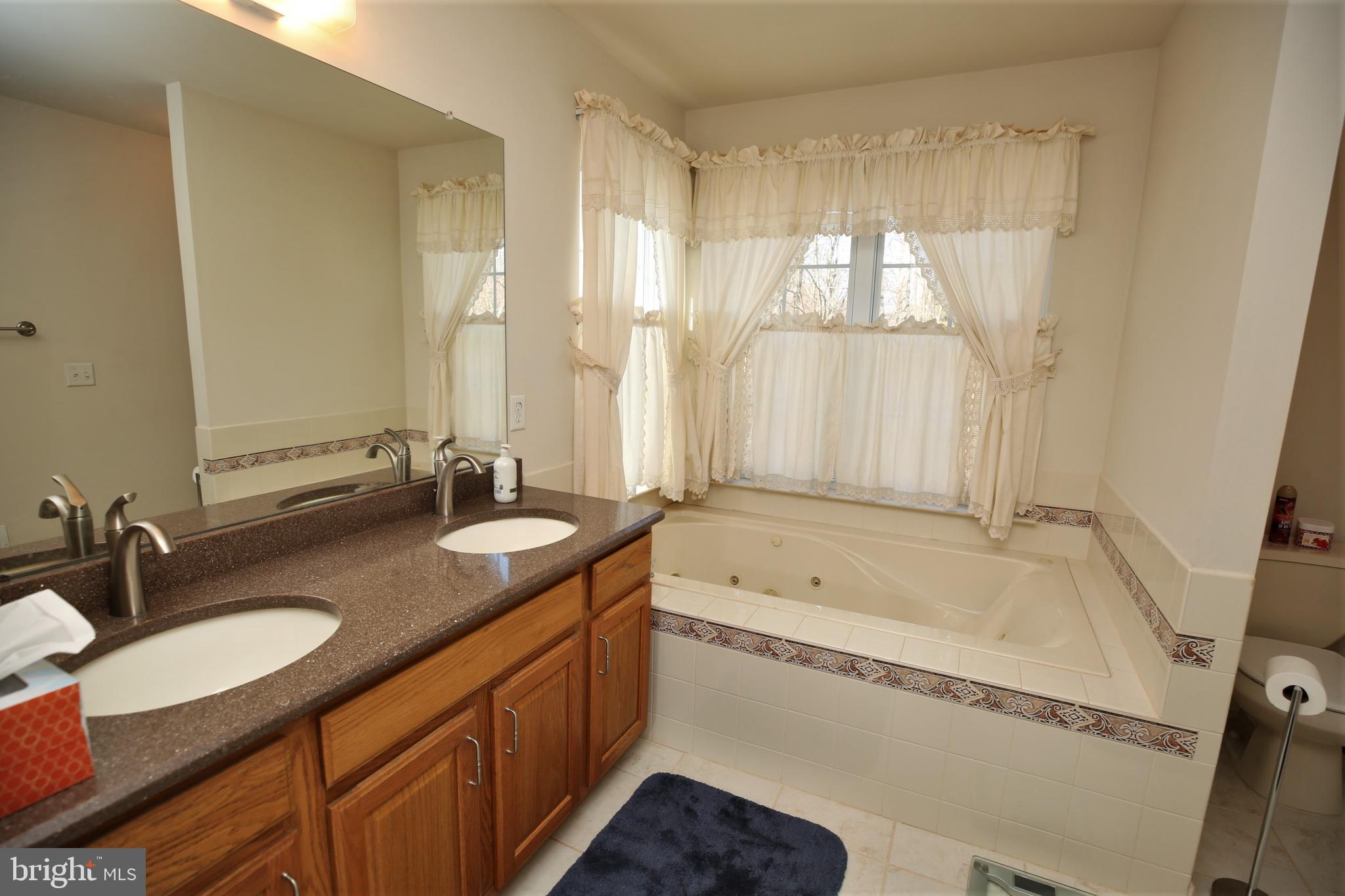 32 Chesapeake Road Monmouth Junction, NJ 08852 - Photo 31 of 48 Gallery Image 31