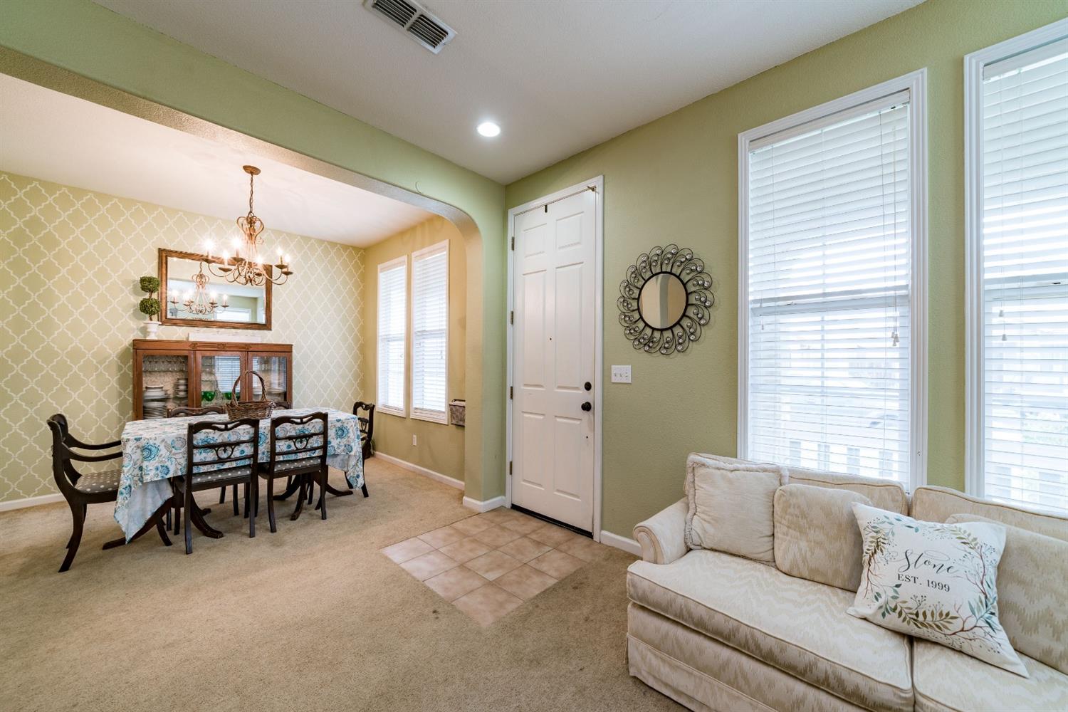 1034 San Ramon Avenue Madera, CA 93637 - Photo 5 of 47 Gallery Image 5