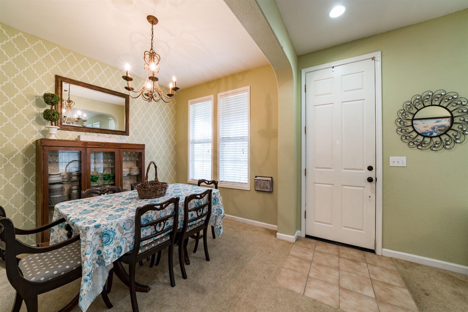 1034 San Ramon Avenue Madera, CA 93637 - Photo 6 of 47 Gallery Image 6