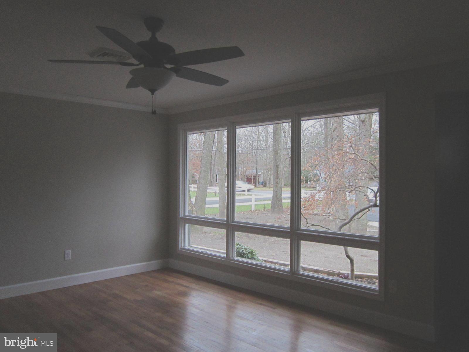 206 Oakshade Road Tabernacle, NJ 08088 - Photo 6 of 26 Bay window in living room