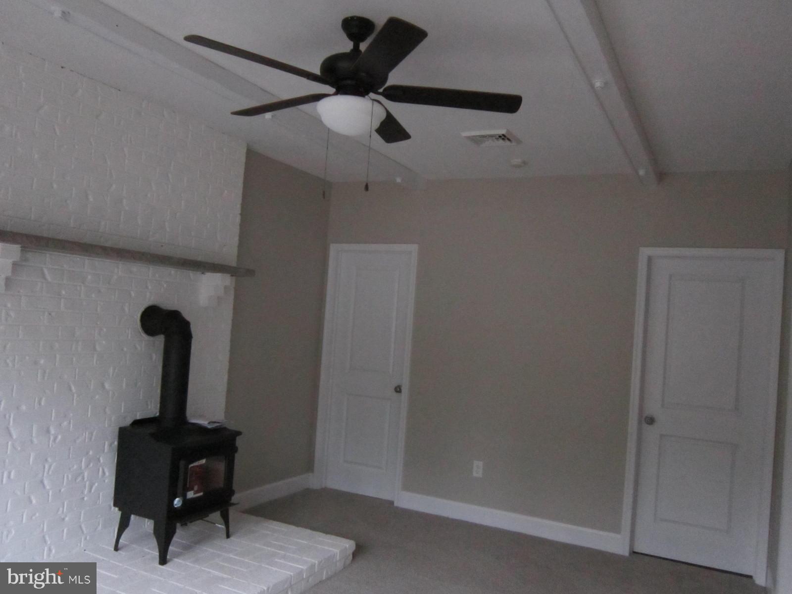 206 Oakshade Road Tabernacle, NJ 08088 - Photo 7 of 26 Family room
