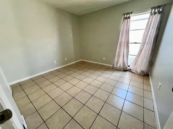 $1,950 | 5008 Parkhill Place, Tampa, FL 33624