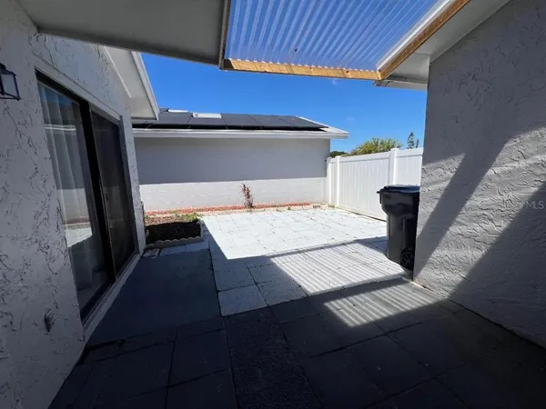 $1,950 | 5008 Parkhill Place, Tampa, FL 33624