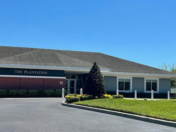 $1,950 | 5008 Parkhill Place, Tampa, FL 33624