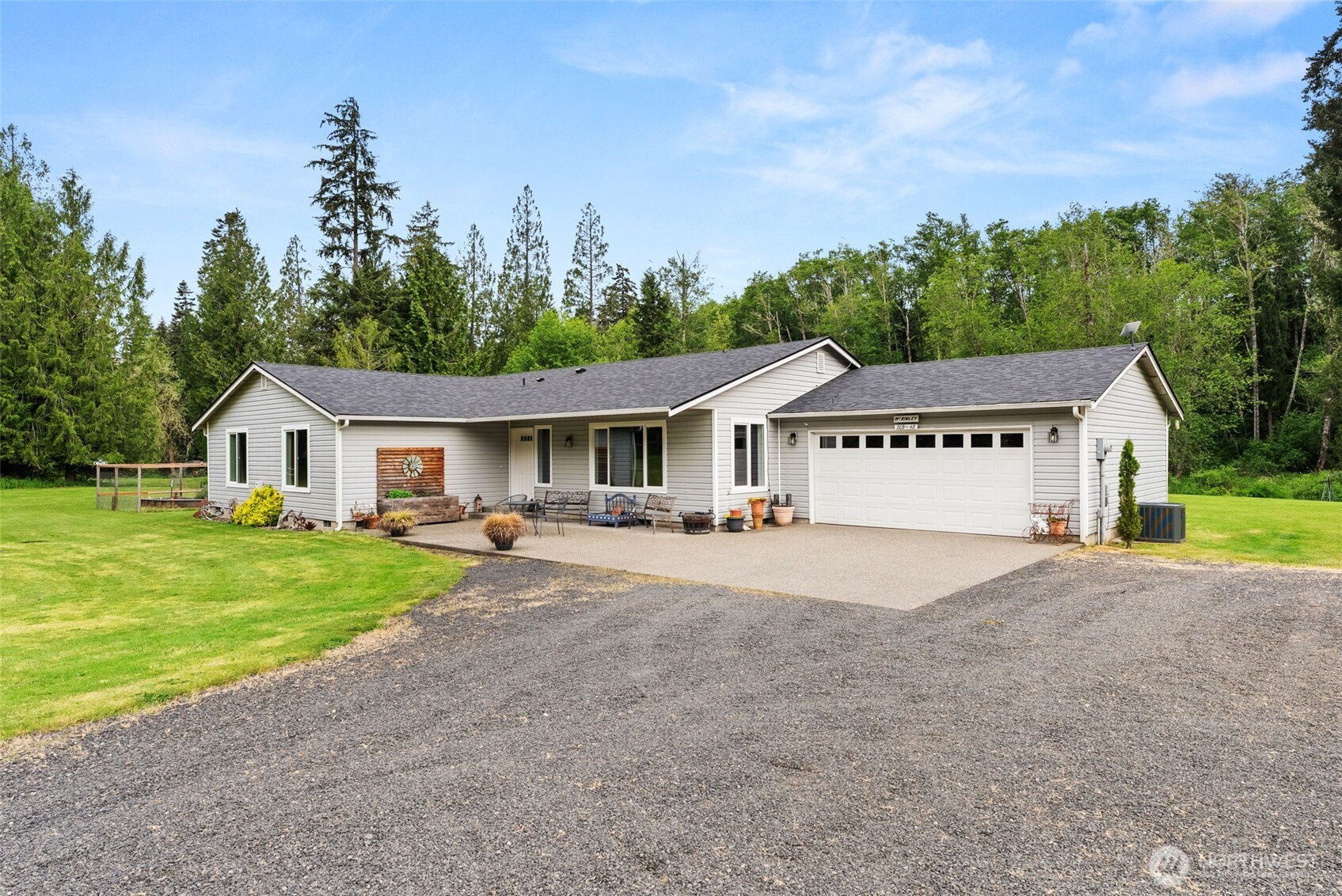 209-48 Haywire Road Winlock, WA 98596 - Photo 4 of 37
