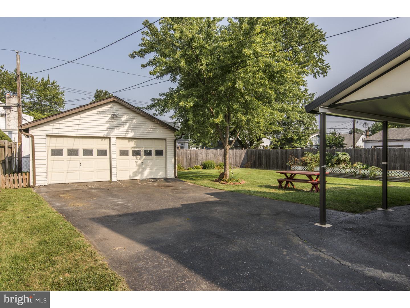 712 Lehigh Road Newark, DE 19711 - Photo 20 of 25 Garage