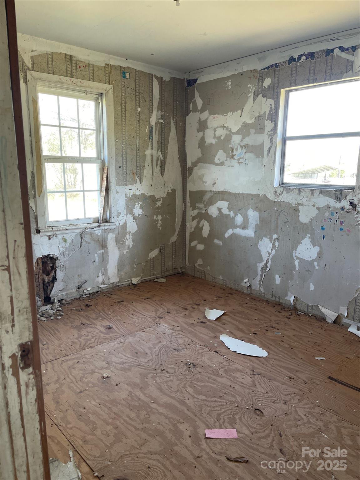 5735 Fallston Road Lawndale, NC 28090 - Photo 9 of 17 a view of a room with window