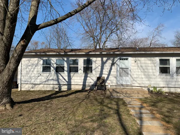 $1,500 | 16 Mowery Road, Unit 16A, New Castle, DE 19720