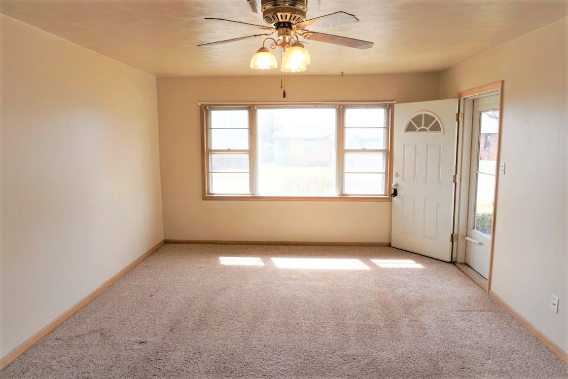 7 Hillcrest Street Perry, OK 73077 - Photo 4 of 19 Gallery Image 4