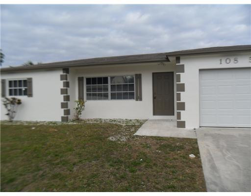 10835 Jennifer Lane Boca Raton, FL 33428 - Photo 1 of 8 Exterior Front