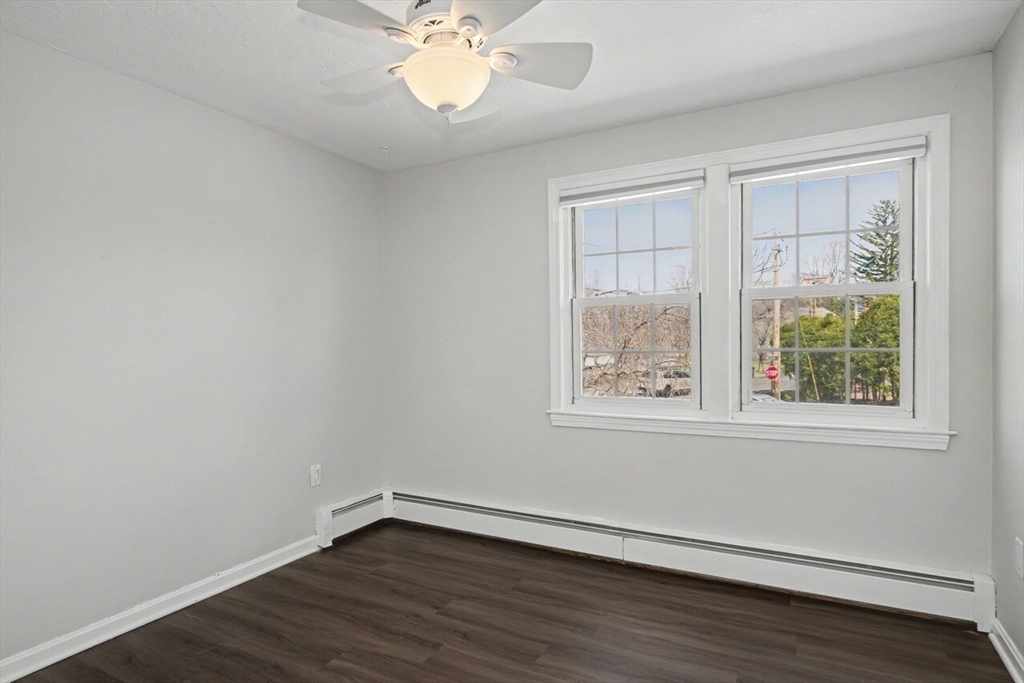 268 Davis Street Northborough, MA 01532 - Photo 14 of 28