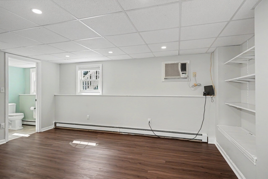 268 Davis Street Northborough, MA 01532 - Photo 18 of 28