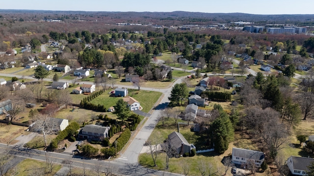 268 Davis Street Northborough, MA 01532 - Photo 26 of 28