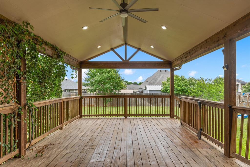 10860 Burnham Drive Waco, TX 76708 - Photo 29 of 36