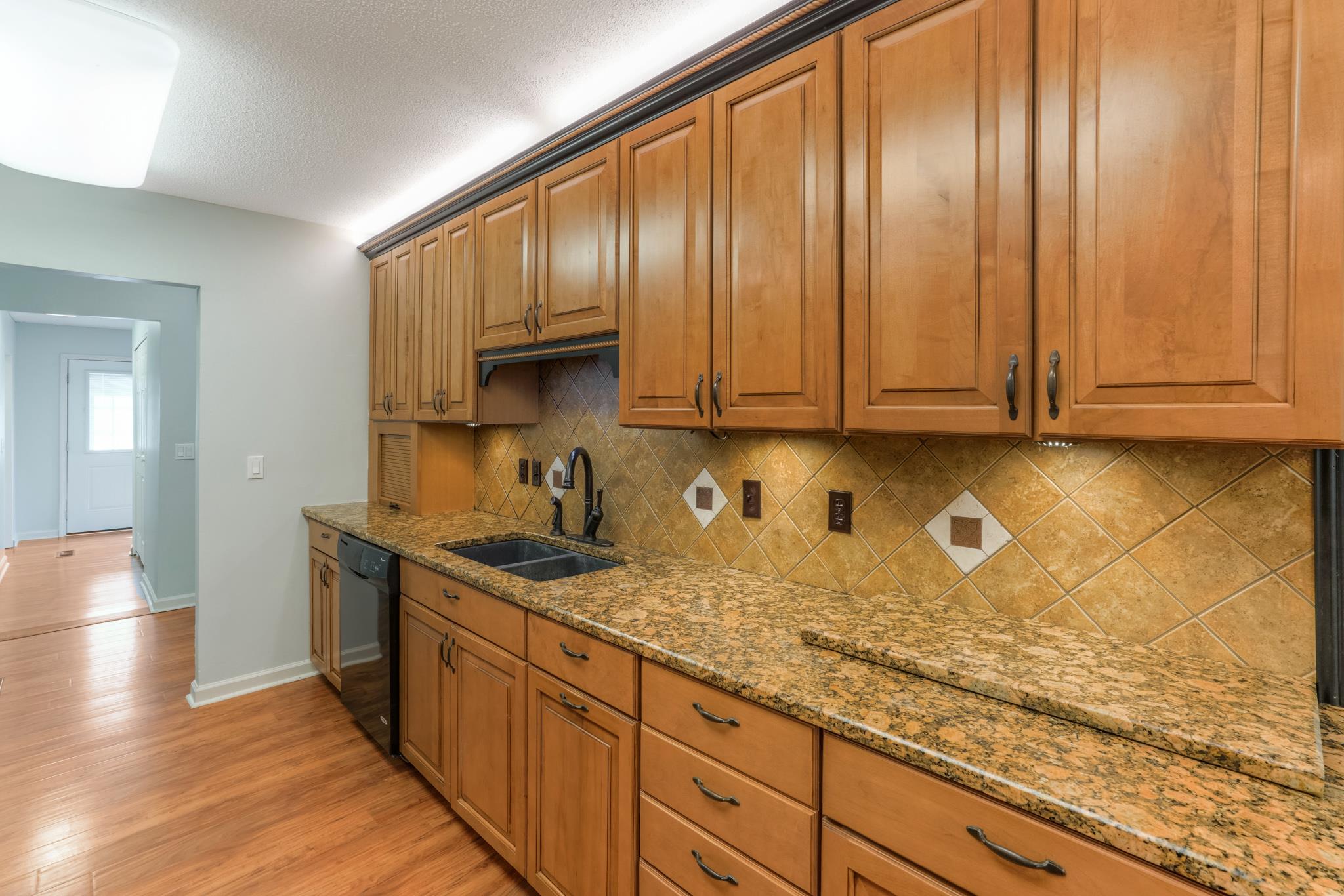 1448 Cut Off Road Murfreesboro, TN 37129 - Photo 6 of 30 Gallery Image 6