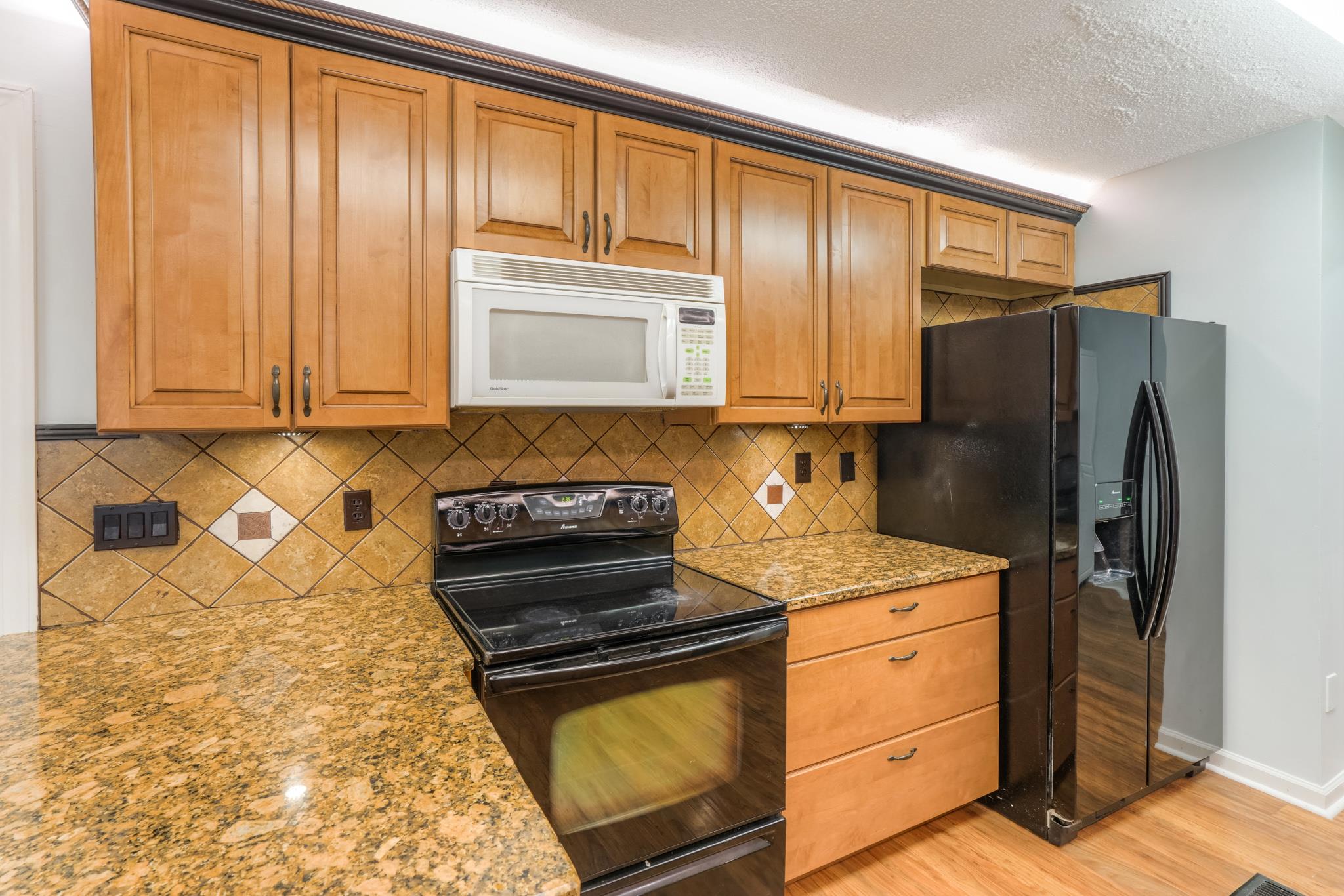 1448 Cut Off Road Murfreesboro, TN 37129 - Photo 7 of 30 Gallery Image 7