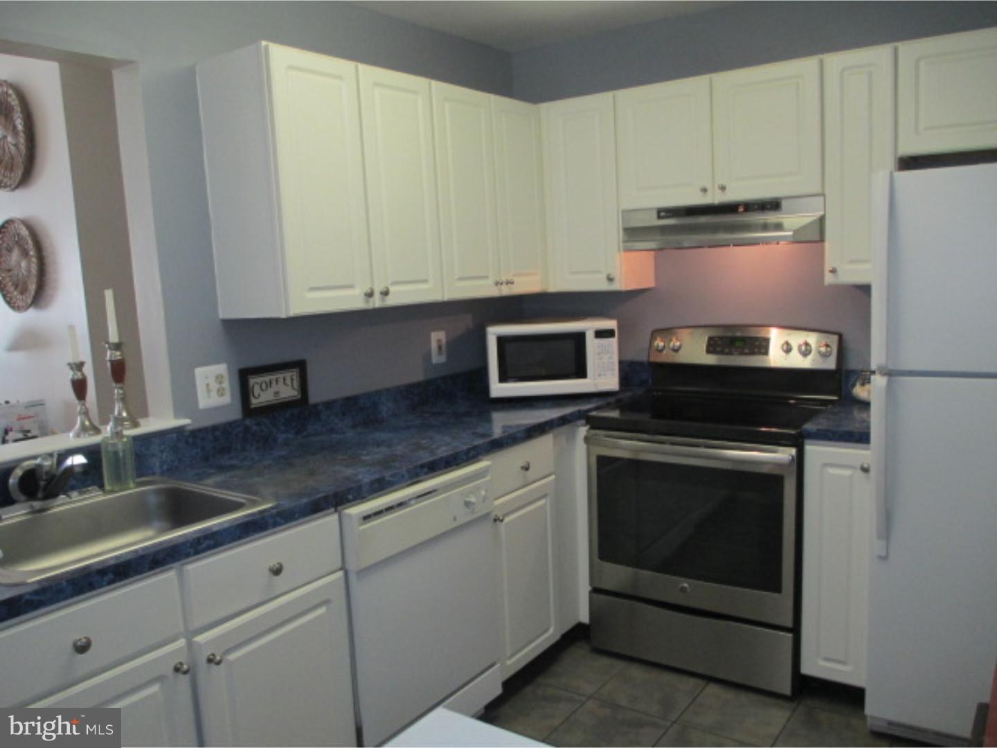 212 Quail Road Marlton, NJ 08053 - Photo 5 of 25 Gallery Image 5