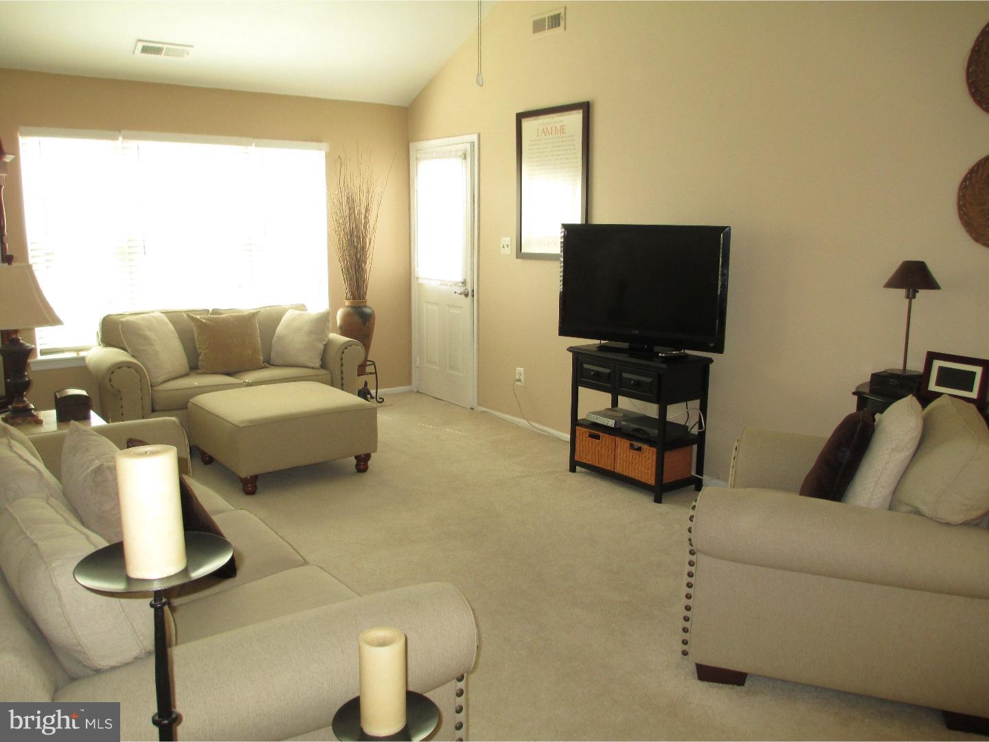 212 Quail Road Marlton, NJ 08053 - Photo 7 of 25 Living Room