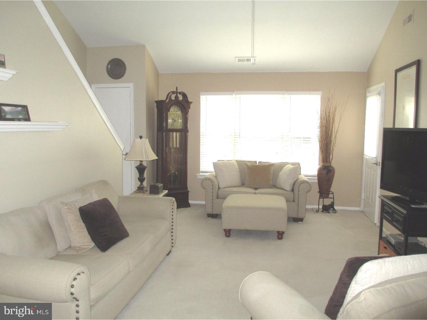 212 Quail Road Marlton, NJ 08053 - Photo 8 of 25 Living Room