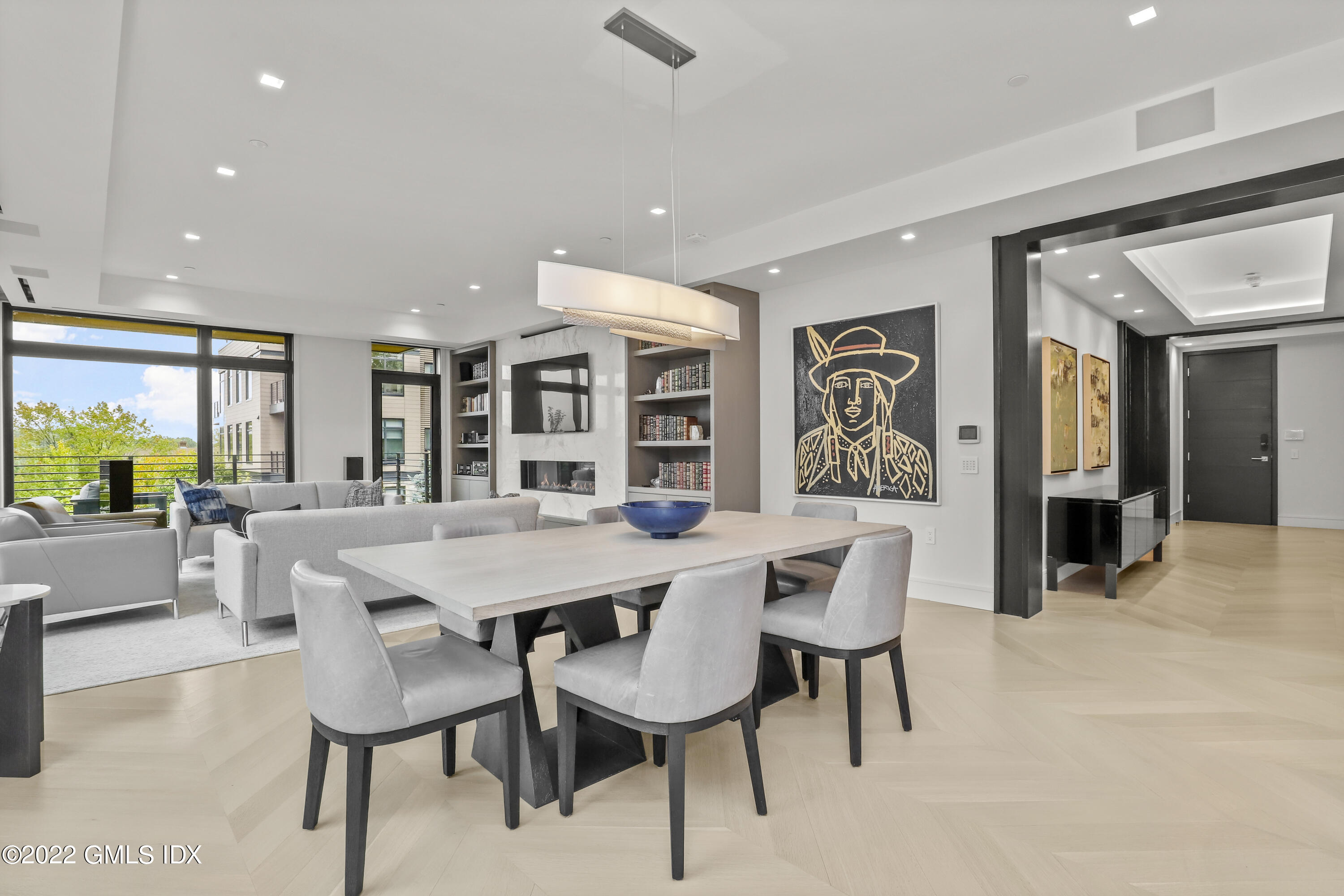 125 Field Point Road, Unit A4 Greenwich, CT 06830 - Photo 6 of 33 a view of a dining room with furniture