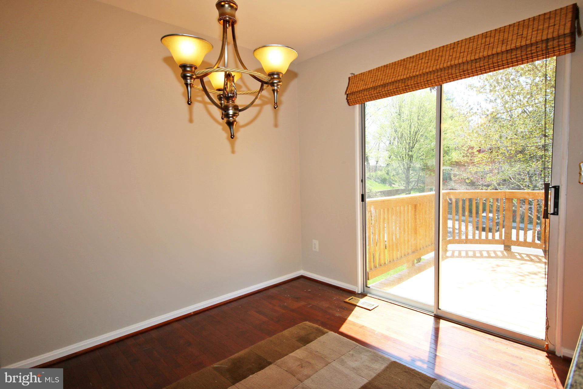 505 Pickwick Village Way Silver Spring, MD 20901 - Photo 4 of 15 Dining Room