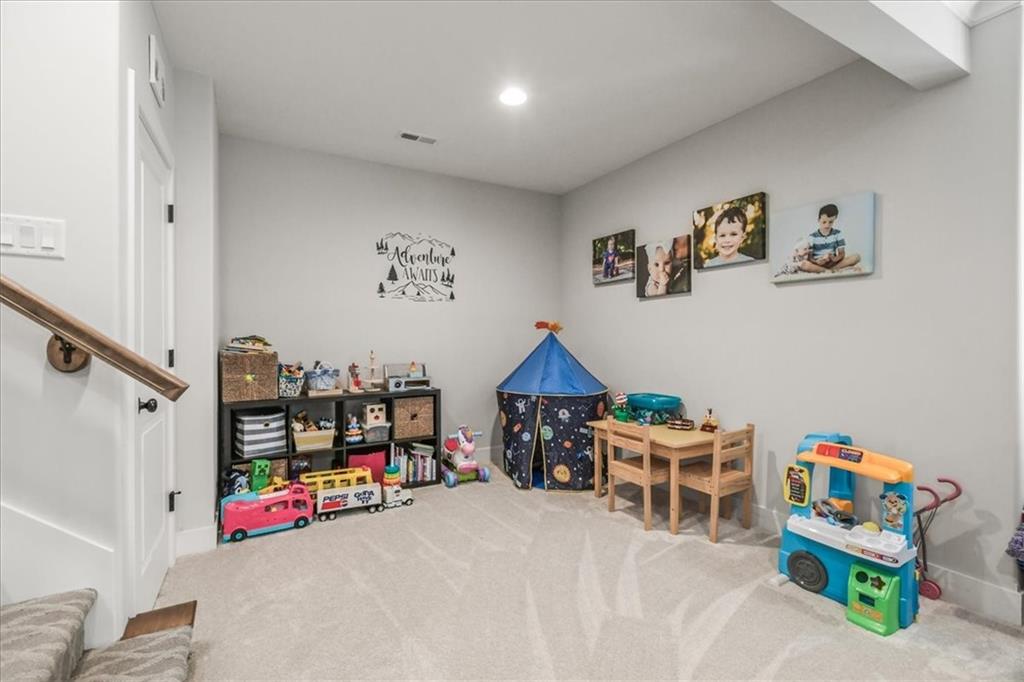 2533 Southwest Old Port Road Lee's Summit, MO 64082 - Photo 25 of 35