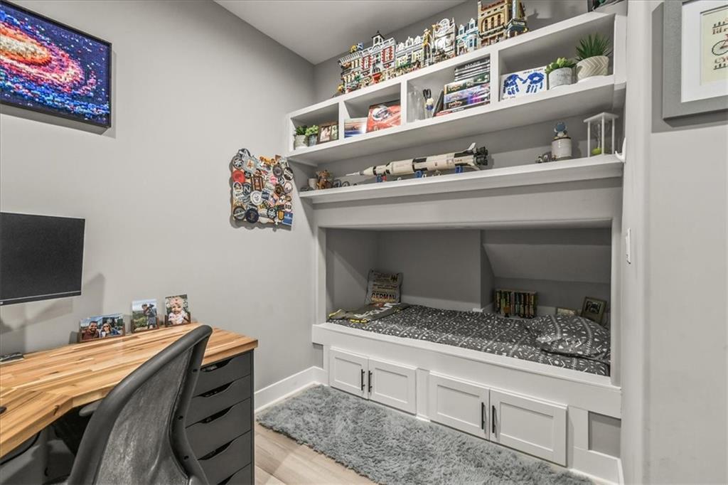 2533 Southwest Old Port Road Lee's Summit, MO 64082 - Photo 31 of 35