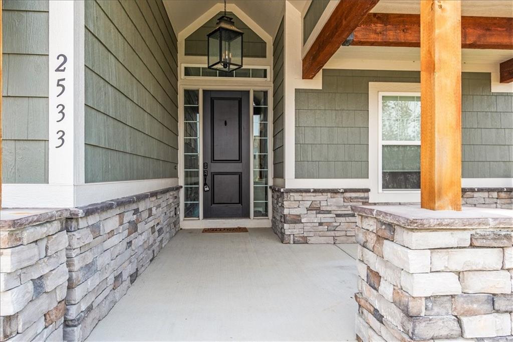 2533 Southwest Old Port Road Lee's Summit, MO 64082 - Photo 4 of 35