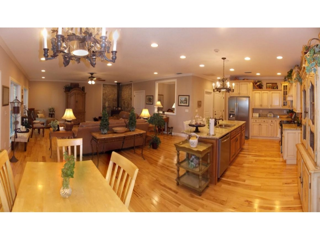 1868 Culbertson Road Greeneville, TN 37743 - Photo 2 of 24 Photo 2