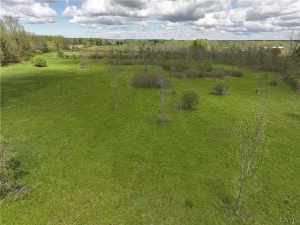 $310,000 | 367 State Route 264, Phoenix, NY 13135