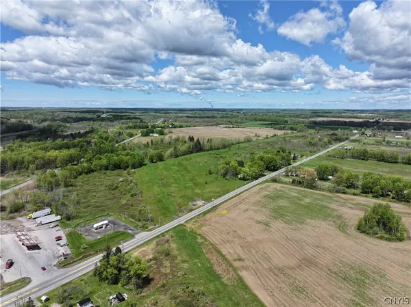 $310,000 | 367 State Route 264, Phoenix, NY 13135