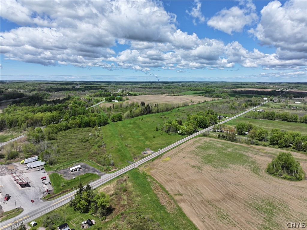 367 State Route 264 Phoenix, NY 13135 - Photo 6 of 10