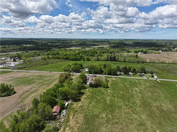 $310,000 | 367 State Route 264, Phoenix, NY 13135