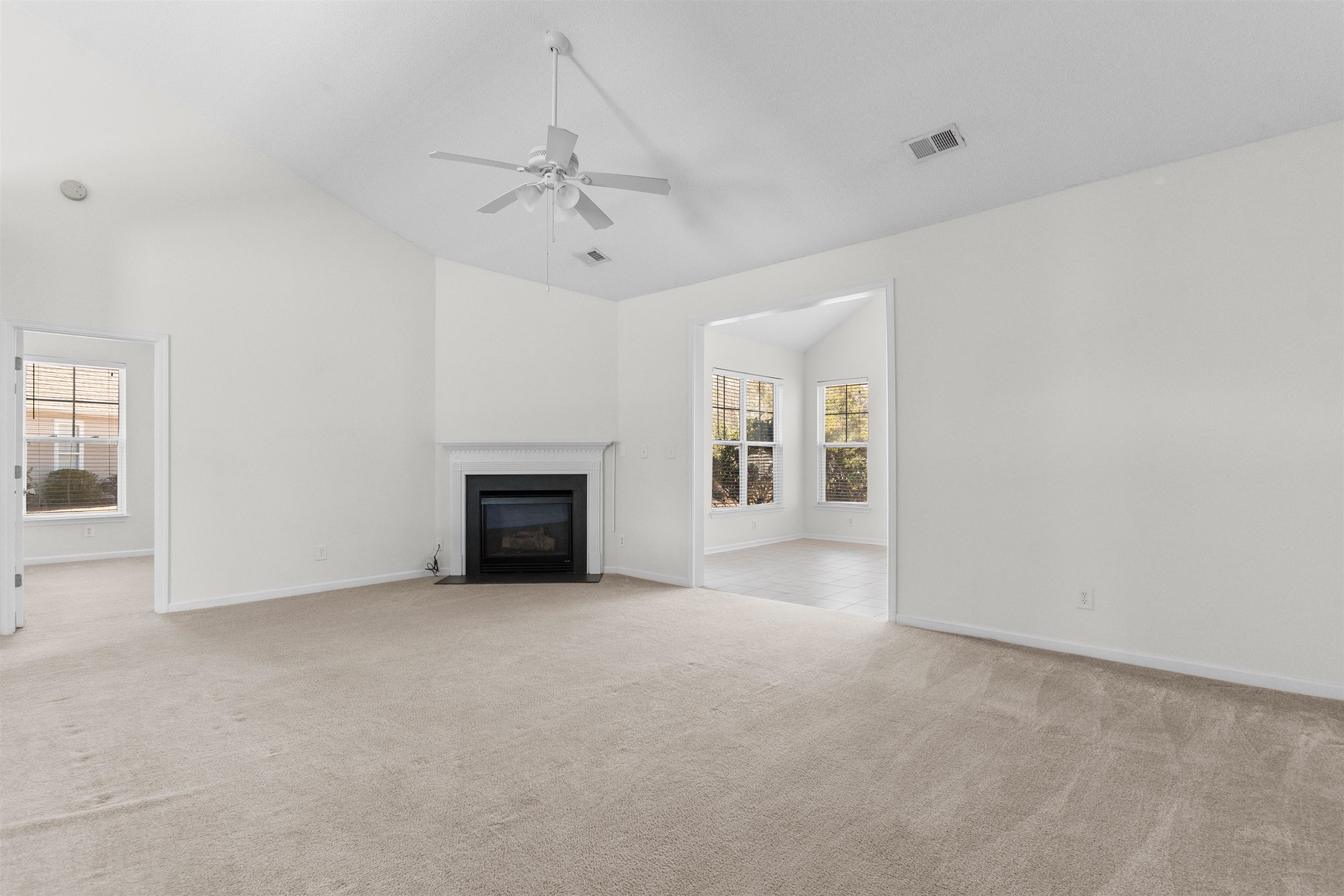 19 Audubon Court Murrells Inlet, SC 29576 - Photo 10 of 40 Gallery Image 10