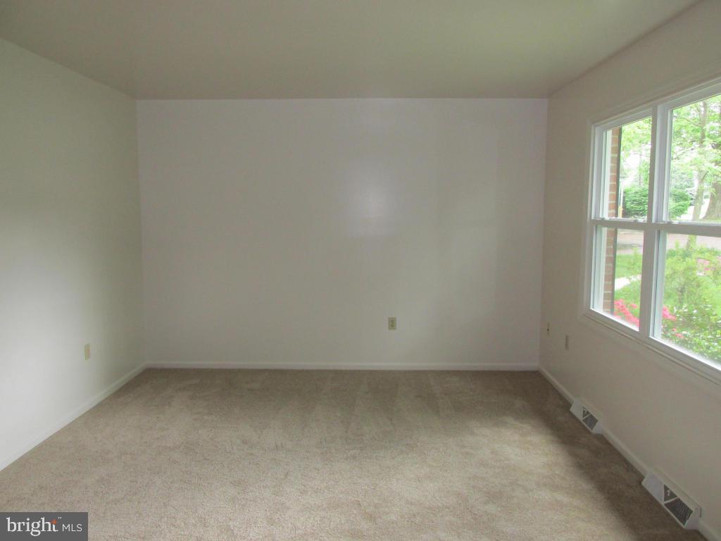 620 Mt Gretna Road Elizabethtown, PA 17022 - Photo 2 of 13 Gallery Image 2