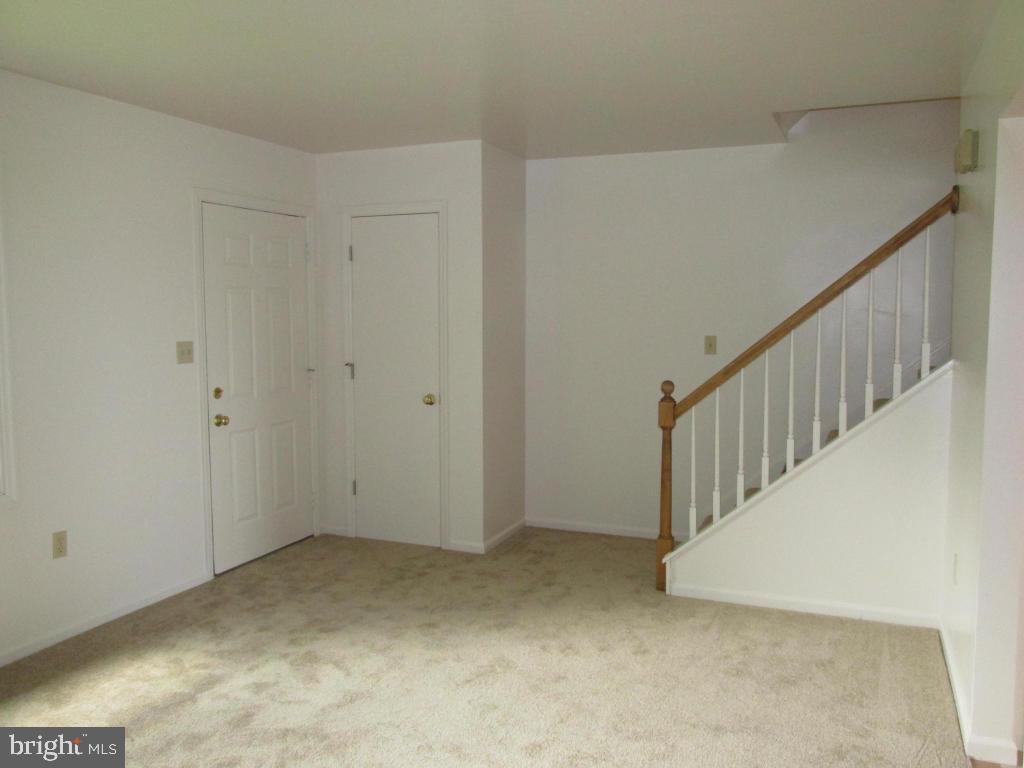 620 Mt Gretna Road Elizabethtown, PA 17022 - Photo 3 of 13 Gallery Image 3