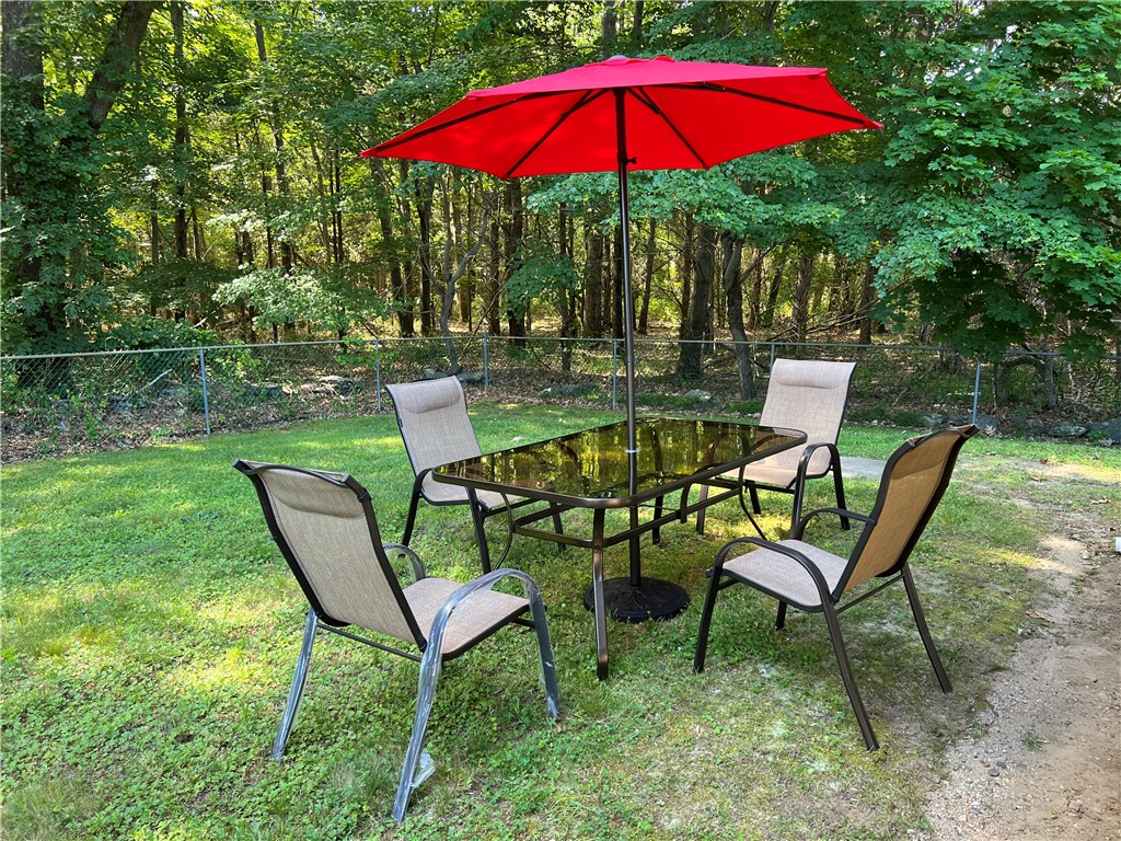 296 Signal Rock Road North Kingstown, RI 02852 - Photo 13 of 15