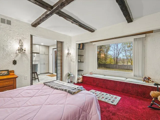 $275,000 | 7604 Larwinn Drive, Rockford, IL 61107