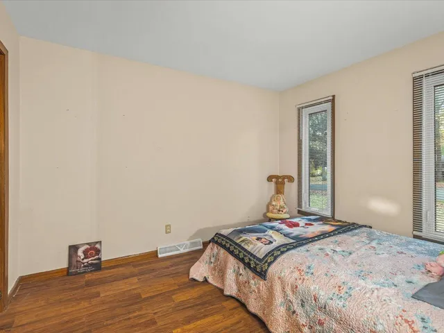 $275,000 | 7604 Larwinn Drive, Rockford, IL 61107