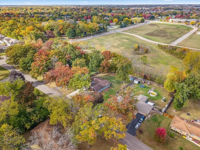 $275,000 | 7604 Larwinn Drive, Rockford, IL 61107