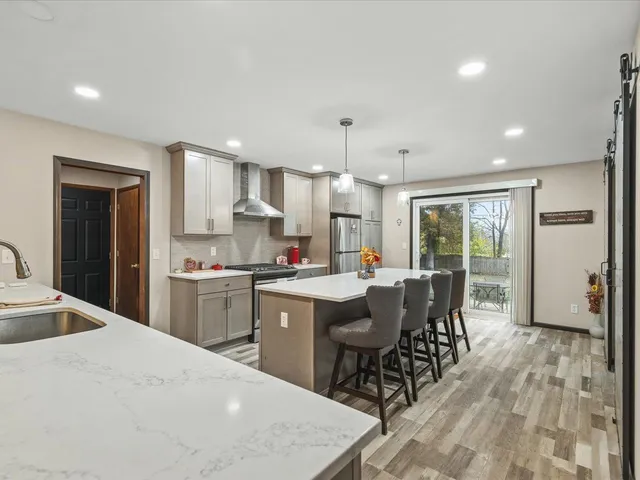 $275,000 | 7604 Larwinn Drive, Rockford, IL 61107