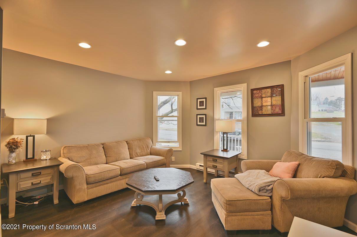 1237 Rundle Street Scranton, PA 18504 - Photo 5 of 57 Gallery Image 5