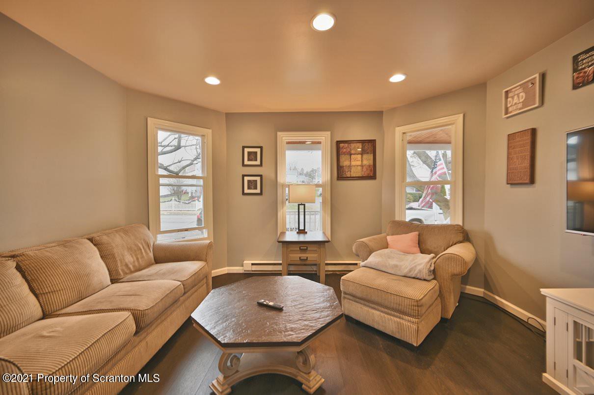 1237 Rundle Street Scranton, PA 18504 - Photo 7 of 57 Gallery Image 7