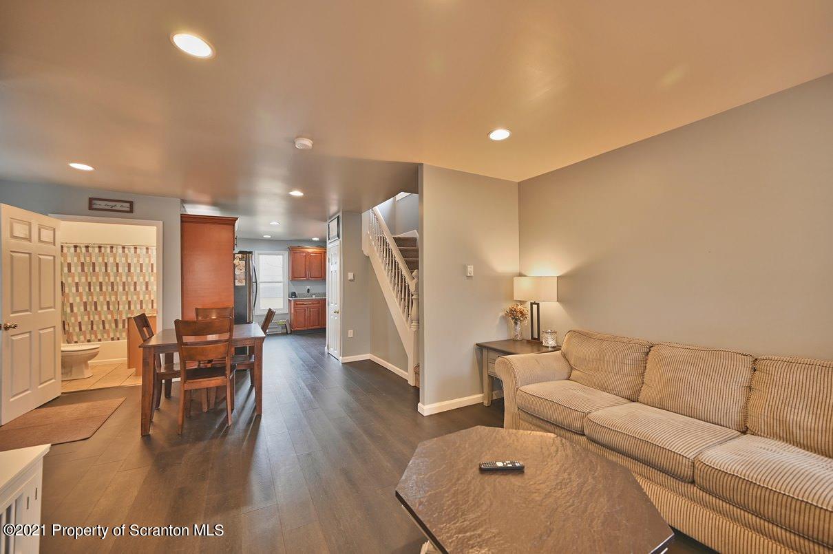 1237 Rundle Street Scranton, PA 18504 - Photo 9 of 57 Gallery Image 9
