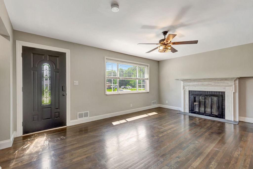 1857 8 Mile Road Cincinnati, OH 45255 - Photo 2 of 35 Gallery Image 2