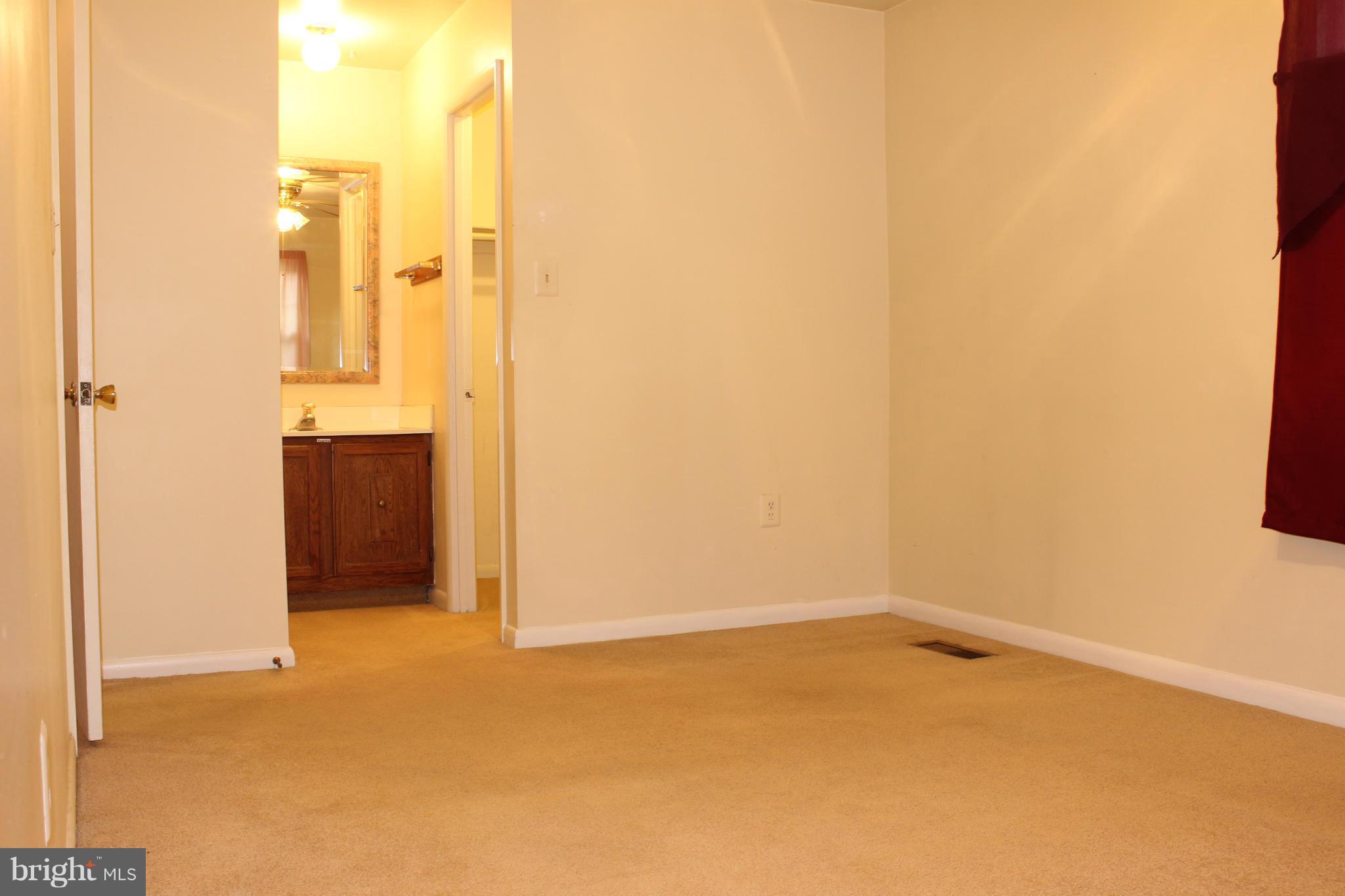 2221 Gunsmith Square Reston, VA 20191 - Photo 14 of 29 Bedroom (Master)