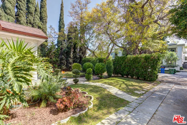 $5,995 | 835 North Ogden Drive, Los Angeles, CA 90046