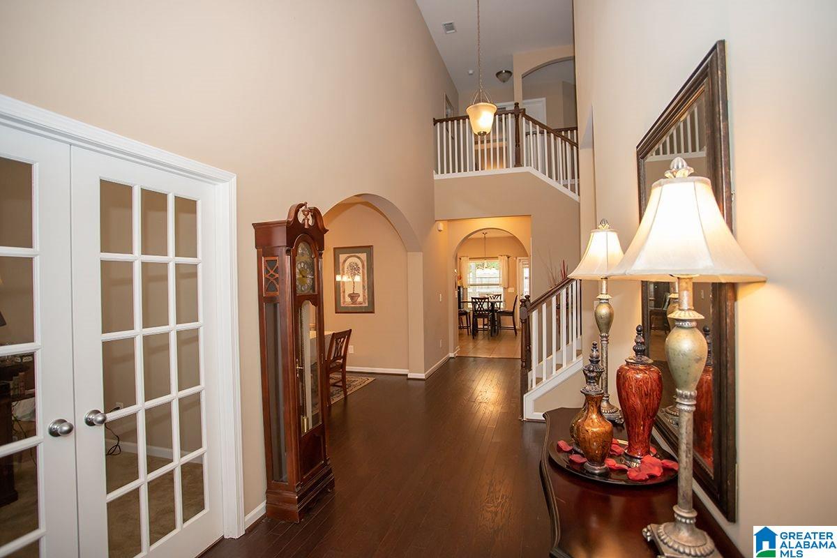 210 Creekside Court Pelham, AL 35124 - Photo 4 of 32