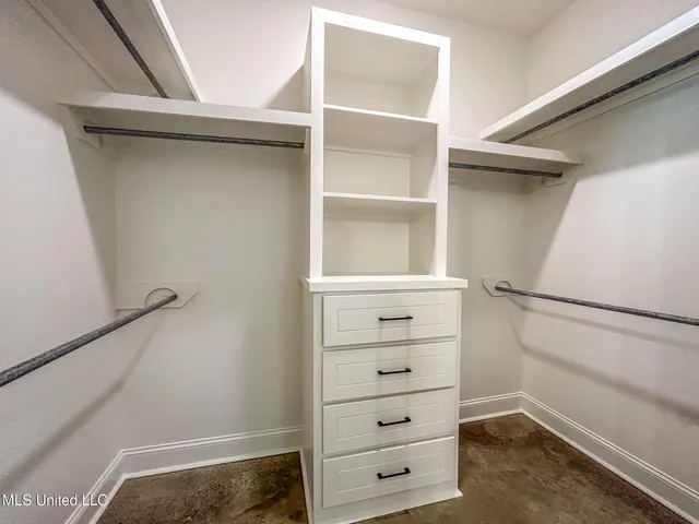 $291,700 | 954 Riverside Lane, Pearl, MS 39208