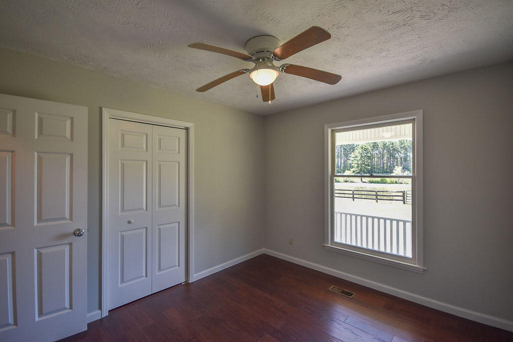 619 Strother Road Aberdeen, NC 28315 - Photo 9 of 32 Guest Bed1